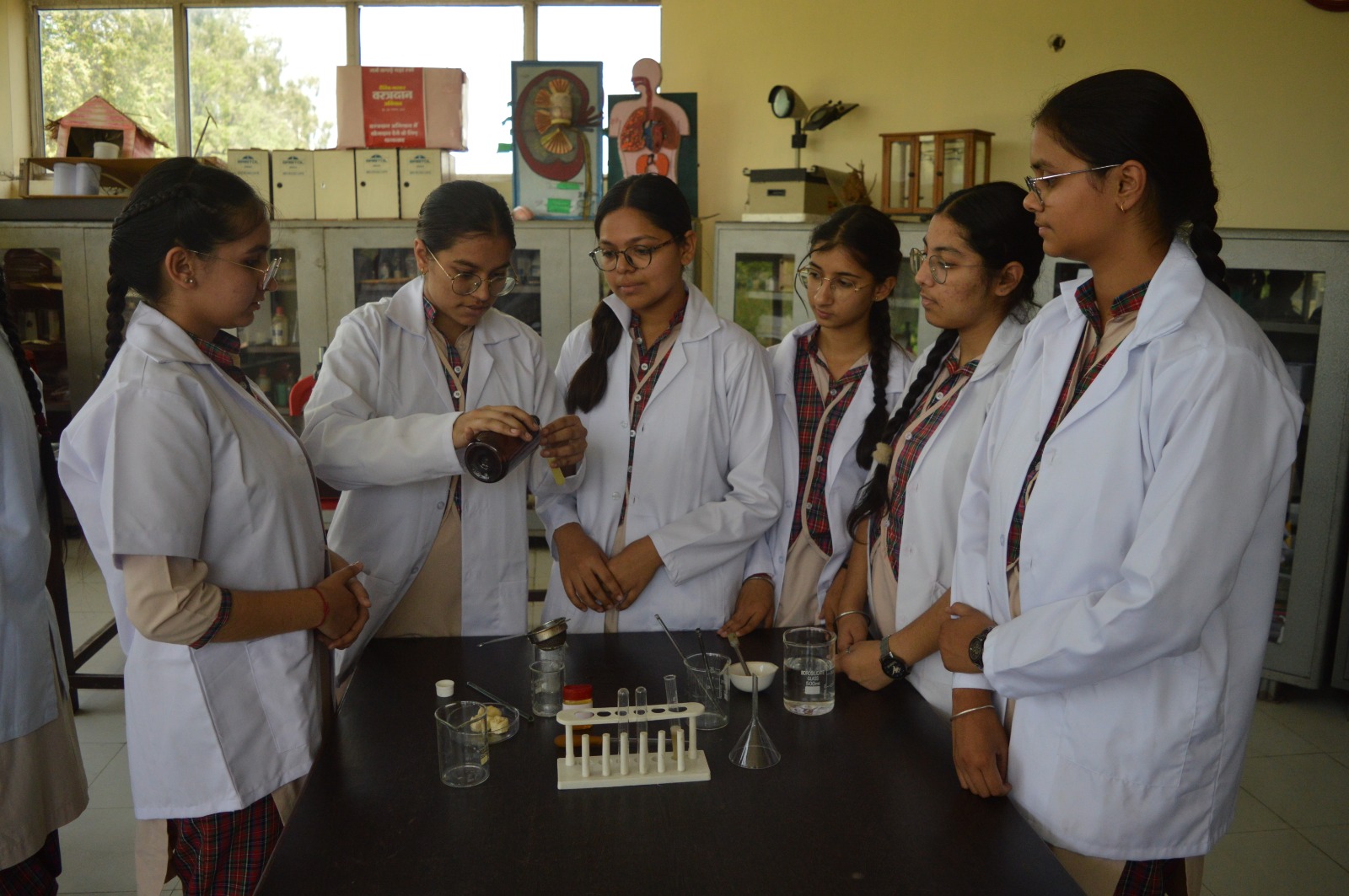 BIO LAB
